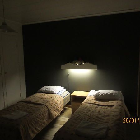 Huoneistohotelli Jokikeskus Kemi Esterno foto